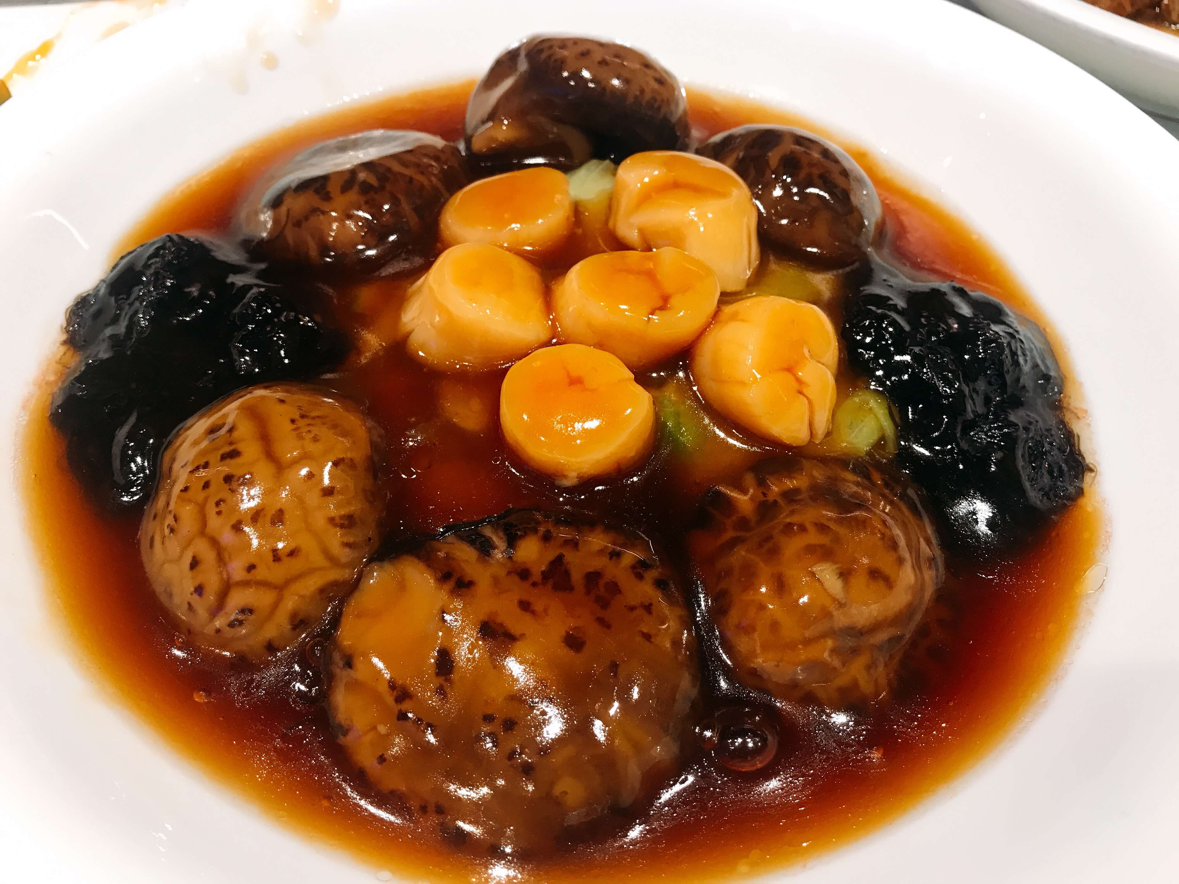 Chinese New Year’s Eve Dinner (Tuen Neen Fan)